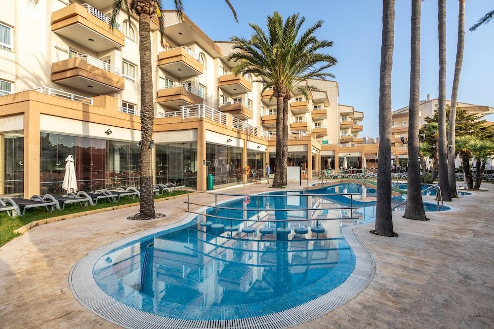 Hotel Illot Suites Cala Ratjada (Mallorca) Exterior foto