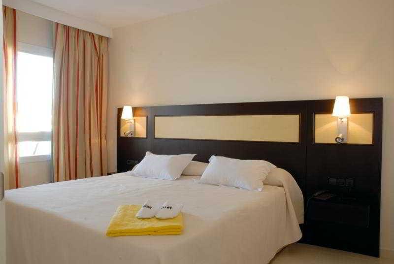 Hotel Illot Suites Cala Ratjada (Mallorca) Exterior foto