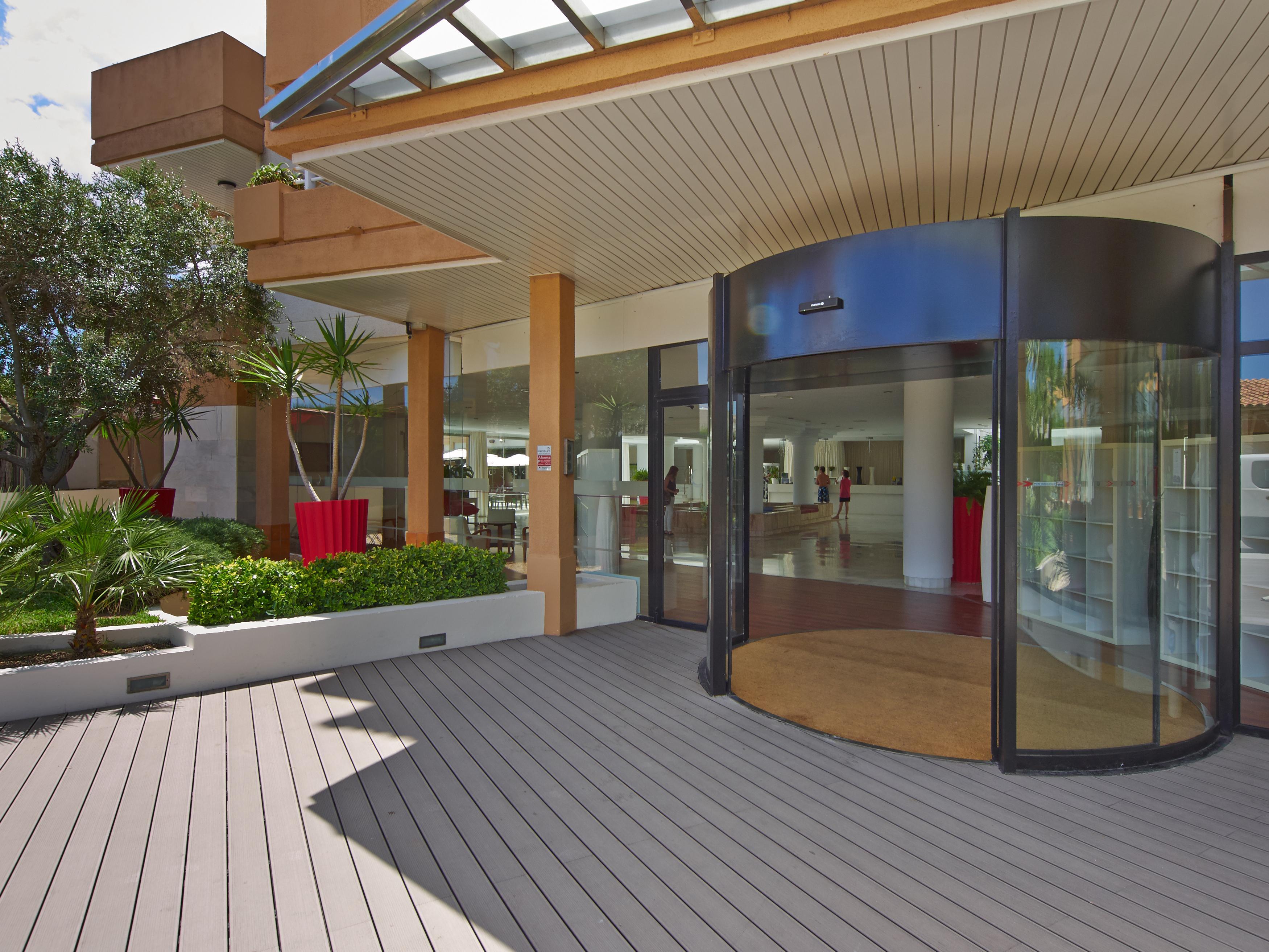 Hotel Illot Suites Cala Ratjada (Mallorca) Exterior foto