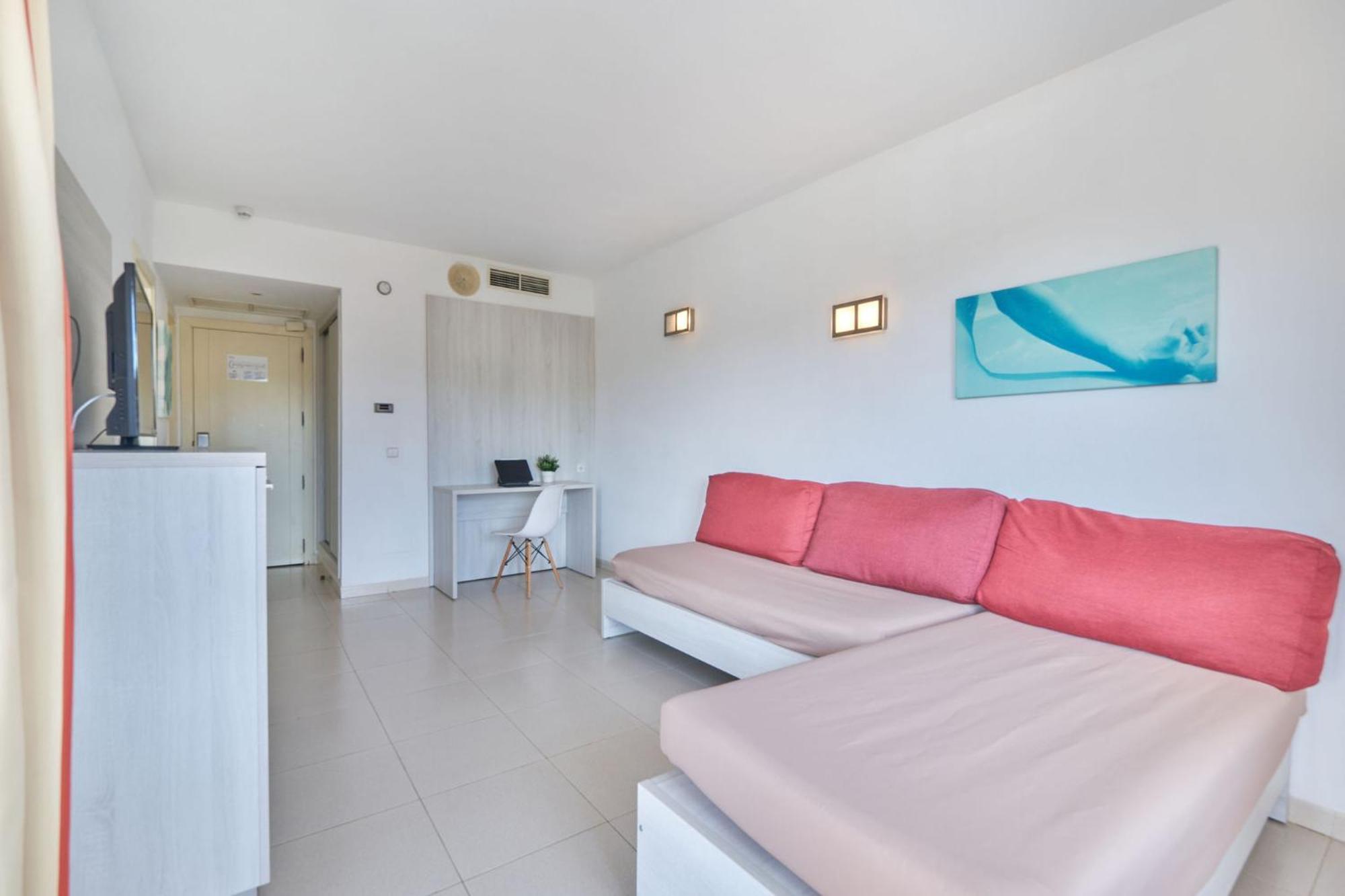 Hotel Illot Suites Cala Ratjada (Mallorca) Exterior foto