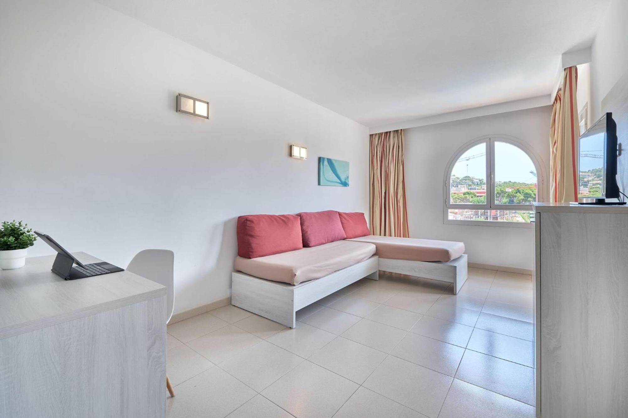 Hotel Illot Suites Cala Ratjada (Mallorca) Exterior foto